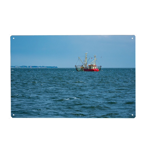 Metall Poster "Krabbenkutter vor Pellworm" artboxONE - Natur,Reise,Reise / Strand und Meer