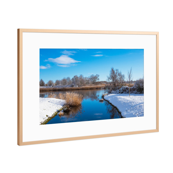Poster mit Rahmen Kupfer "Fluss Warnow im Winter" artboxONE - Natur,Reise
