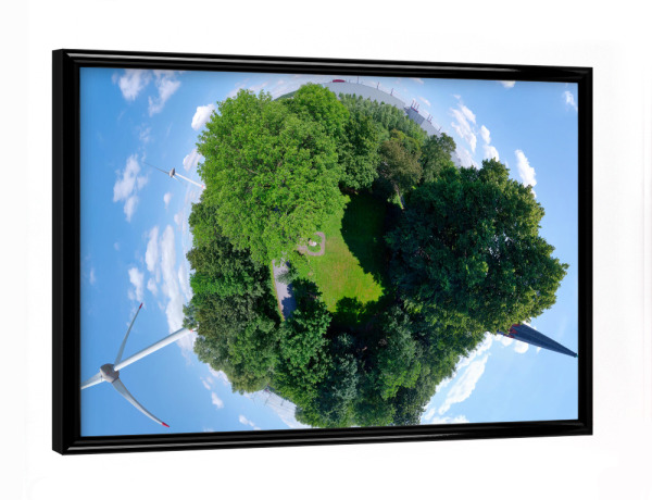 Poster mit schwarzem Rahmen "HH-Altenwerder, Gefallenen-Denkmal" artboxONE - Städte,Städte / Hamburg,Natur,Reise,Reise / Länder