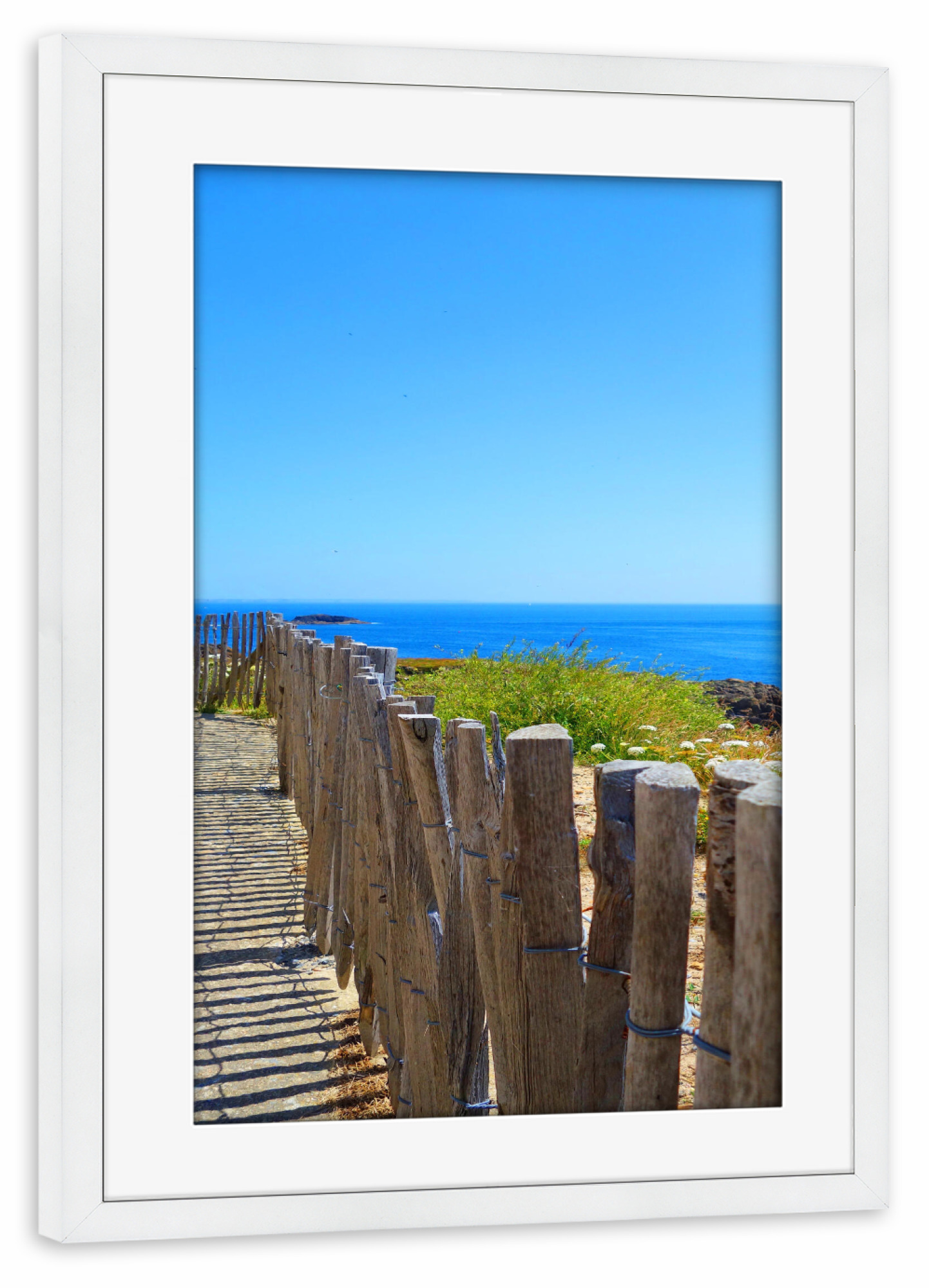Poster mit Rahmen weiß "Holzzaun am der Küste" artboxONE - Natur,Reise / Strand und Meer