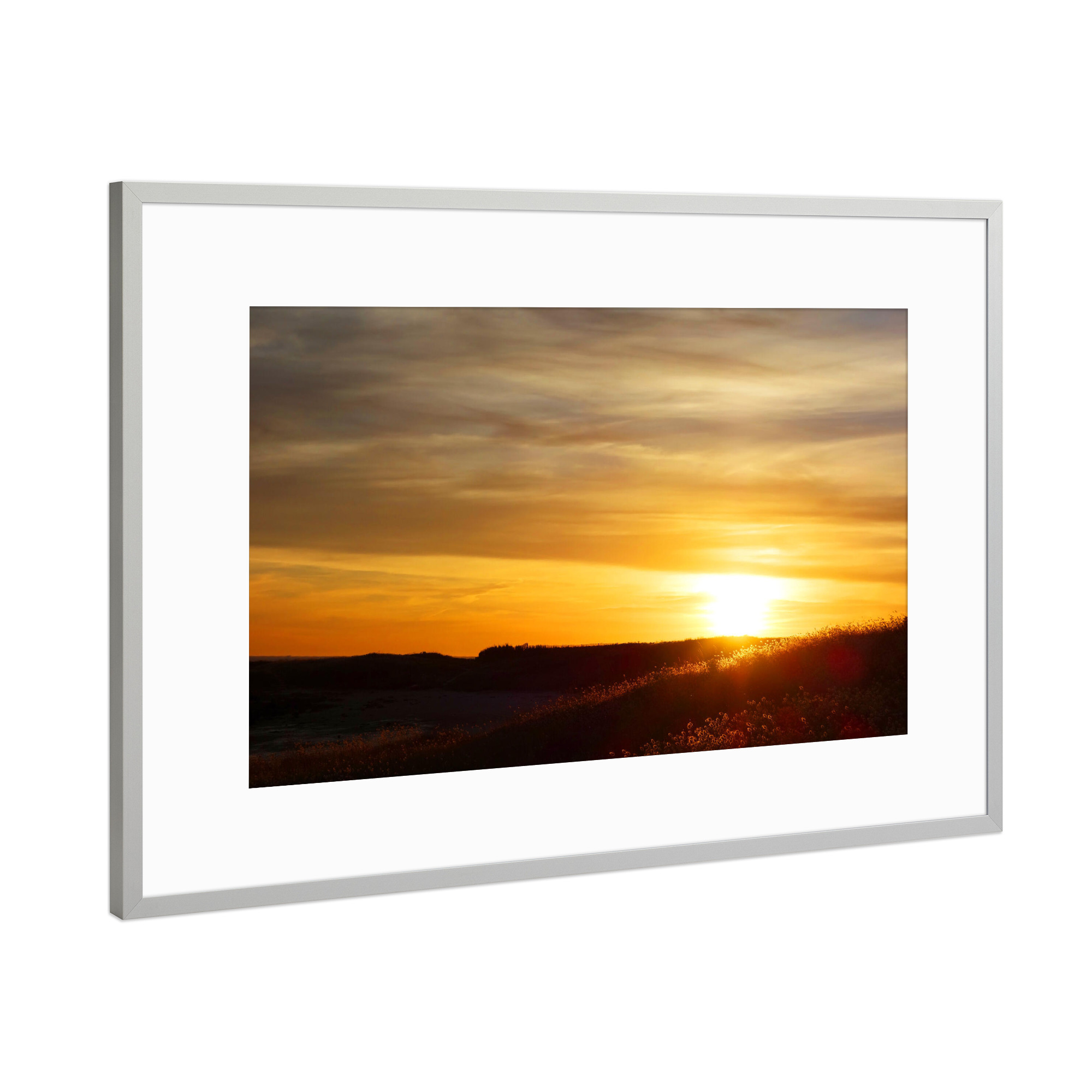 Poster mit Rahmen Silber "Sonnenaufgang über Feldern" artboxONE - Natur,Reise,Floral