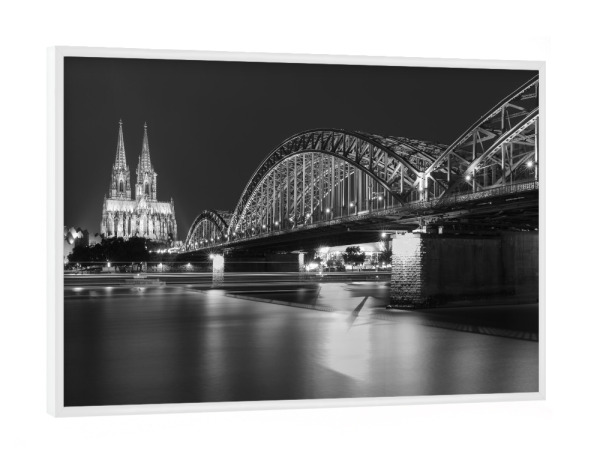 Poster mit weißem Rahmen "Ein Abend in Köln" artboxONE - Städte,Städte / Köln,Schwarzweiß,Architektur,Reise / Länder