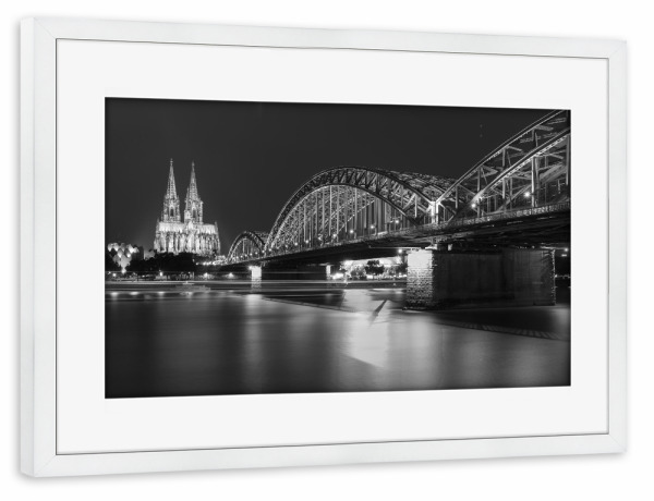 Poster mit Rahmen weiß "Ein Abend in Köln" artboxONE - Städte,Städte / Köln,Schwarzweiß,Architektur,Reise / Länder