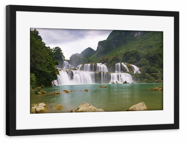 Poster mit Rahmen schwarz "Vietnamesicher Wasserfall" artboxONE - Natur,Reise,Menschen,Reise / Asien,Reise / Länder