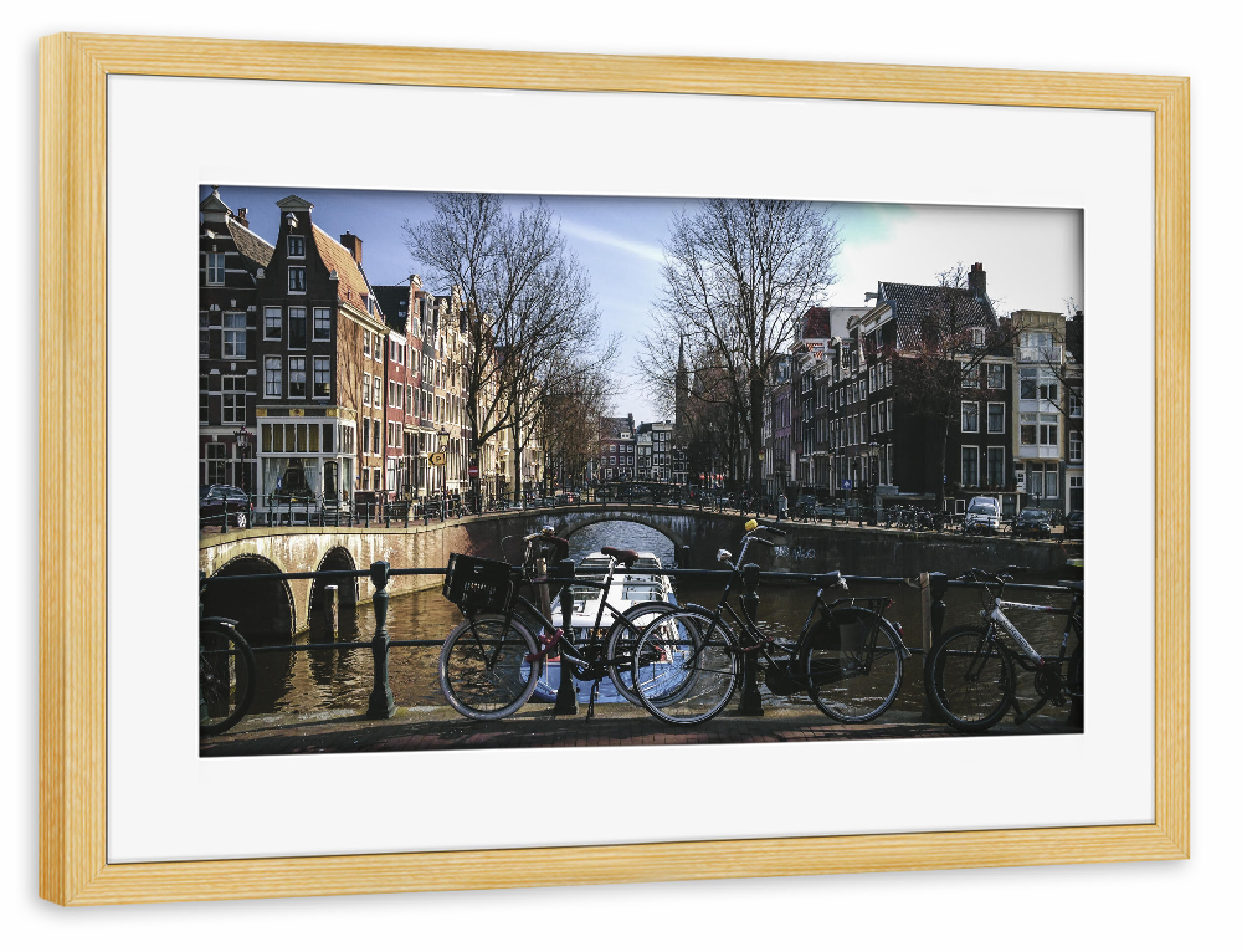 Poster mit Rahmen kiefer "Amsterdam Canal Bikes" artboxONE - Städte,Reise,Städte / Amsterdam