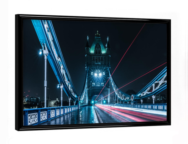 Poster mit schwarzem Rahmen "Tower Bridge at night" artboxONE - Städte,Städte / London
