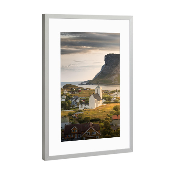 Poster mit Rahmen Silber "Lofoten Kirke" artboxONE - Natur,Reise