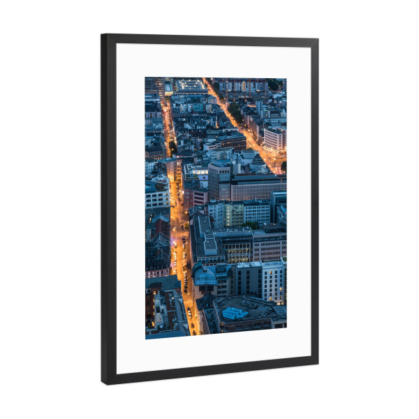 Poster mit Rahmen Schwarz (Metallic) "Streets of Frankfurt" artboxONE - Städte,Architektur,Städte / Frankfurt