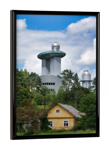 Poster mit schwarzem Rahmen "Ethnokosmologie-Museum in Litauen" artboxONE - Städte,Reise,Architektur,Reise / Länder,Städte / Weitere