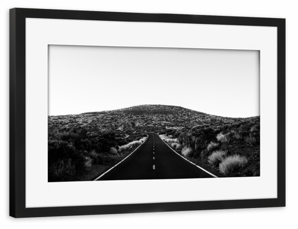 Poster mit Rahmen schwarz "Road to nowhere" artboxONE - Natur,Reise,Schwarzweiß