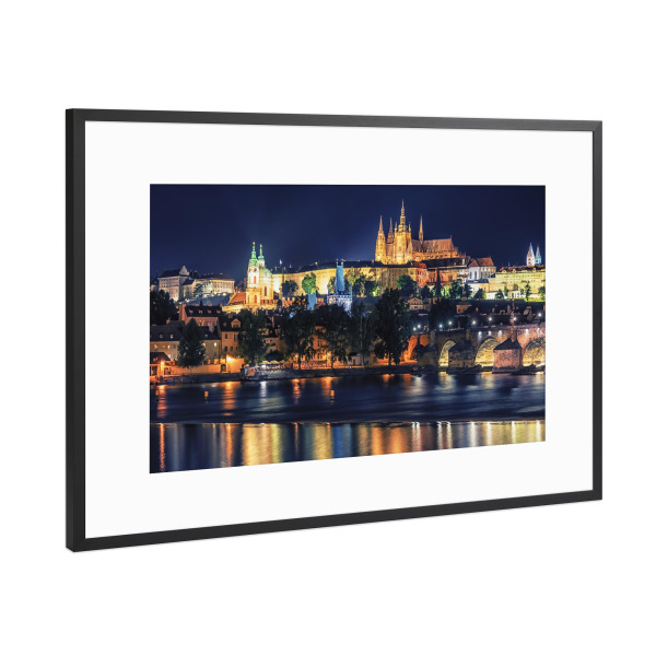 Poster mit Rahmen Schwarz (Metallic) "Prague By Night" artboxONE - Städte,Reise,Architektur,Reise / Länder,Städte / Prag