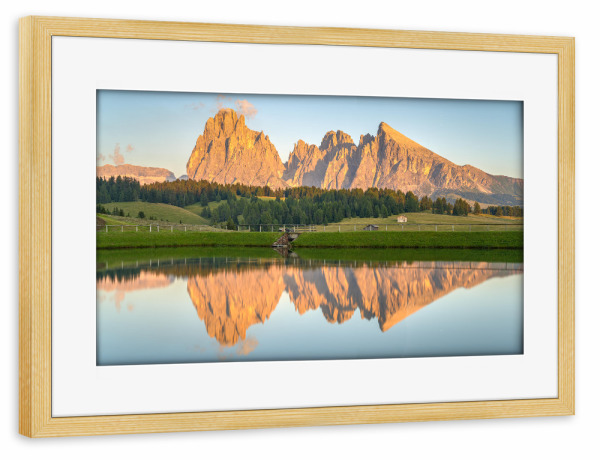 Poster mit Rahmen kiefer "Alpenglühen Seiser Alm" artboxONE - Natur,Reise,Reise / Länder