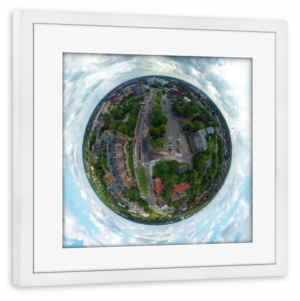 Poster mit Rahmen weiß "Hamburg-Lohbrügge Marktplatz;midi" artboxONE - Städte,Städte / Hamburg,Reise,Architektur,Reise / Länder