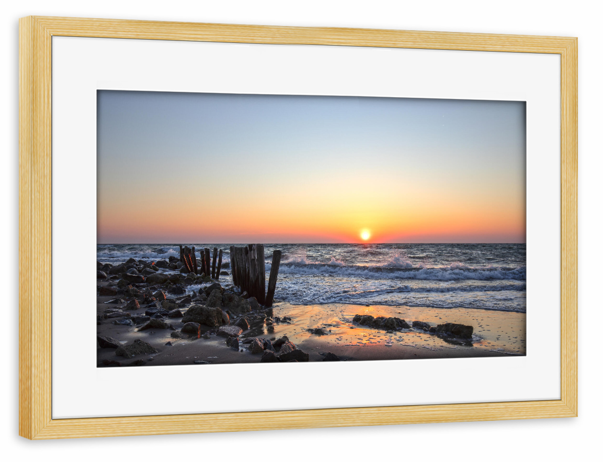 Poster mit Rahmen kiefer "Sonnenaufgang in Dahmeshöved" artboxONE - Natur,Reise,Reise / Strand und Meer