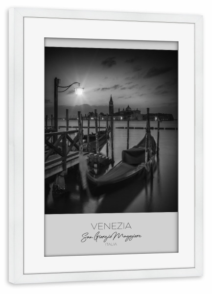 Poster mit Rahmen weiß "Im Fokus: Venedig bei Nacht" artboxONE - Schwarzweiß,Städte / Venedig