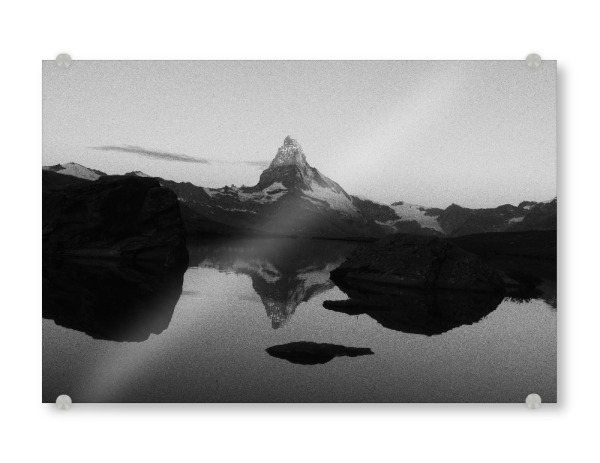 Acrylglasbild "The Mighty Matterhorn" artboxONE - Natur,Reise,Schwarzweiß
