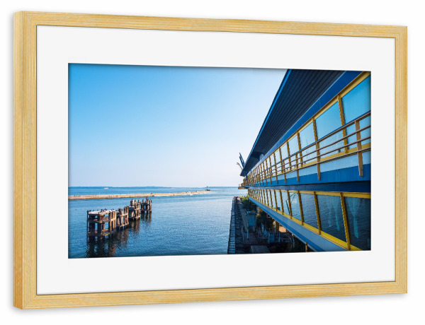Poster mit Rahmen kiefer "Alter Fährbahnhof" artboxONE - Natur,Reise,Architektur,Reise / Strand und Meer