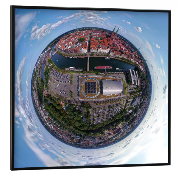 Poster mit schwarzem Rahmen 30x30 cm "Lübeck - MuK von oben" artboxONE - Städte,Reise,Architektur,Reise / Länder,Städte / Weitere