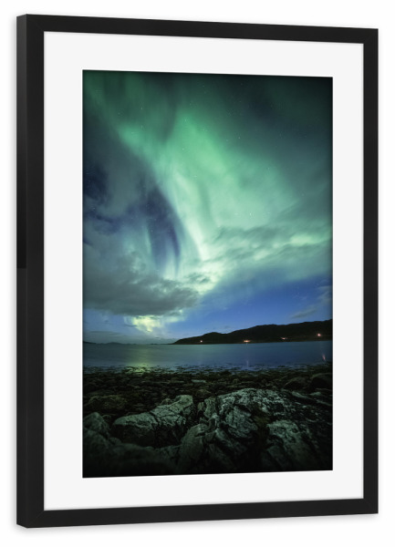 Poster mit Rahmen schwarz "Aurora over Norway" artboxONE - Natur