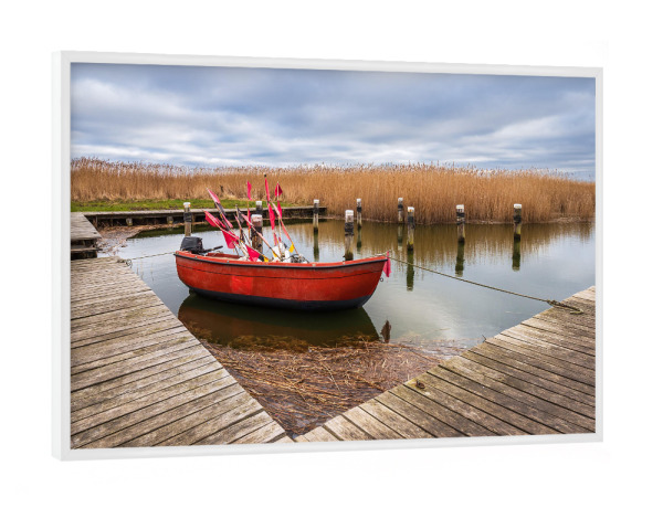 Poster mit weißem Rahmen "Boot, Schilf und Bodden" artboxONE - Natur,Reise,Reise / Strand und Meer