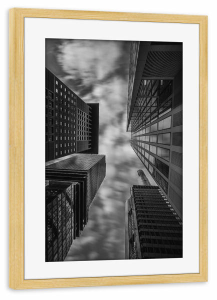Poster mit Rahmen kiefer "Dark Skyscrapers" artboxONE - Schwarzweiß,Architektur,Städte / Frankfurt