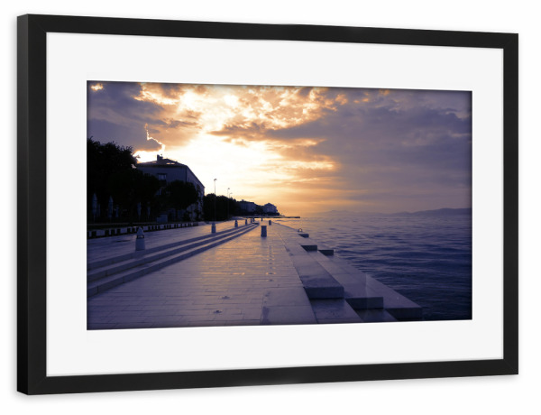 Poster mit Rahmen schwarz "Riva, Zadar in Kroatien" artboxONE - Städte,Reise,Reise / Strand und Meer,Reise / Länder