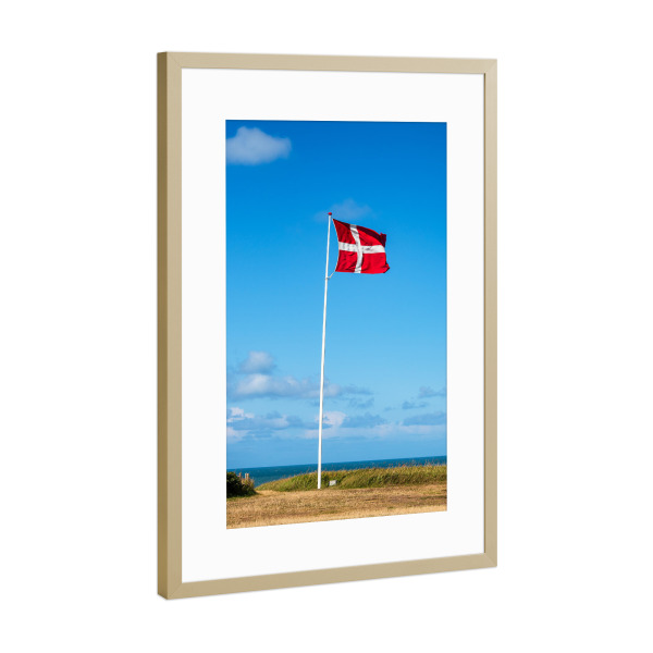Poster mit Rahmen Gold "Flagge von Dänemark" artboxONE - Natur,Reise,Architektur,Reise / Strand und Meer,Reise / Länder