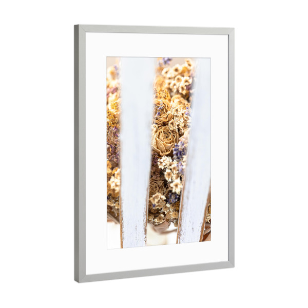 Poster mit Rahmen Silber "3 Jahre danach - Nahaufnahme" artboxONE - Floral