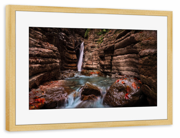 Poster mit Rahmen kiefer "Herbst in der Schlucht" artboxONE - Natur