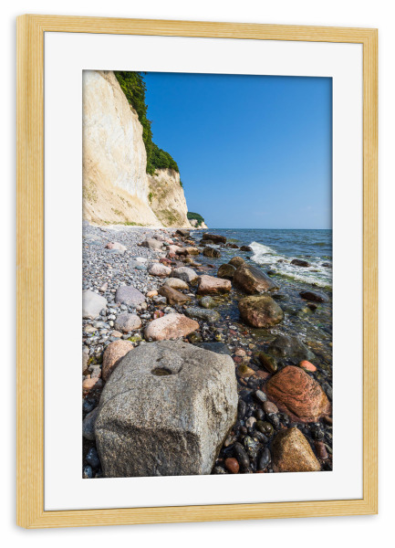 Poster mit Rahmen kiefer "Steine, Wellen, Kreideküste" artboxONE - Natur,Reise,Reise / Strand und Meer