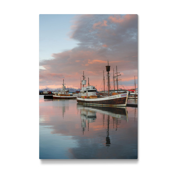 Galerie-Print "Morgenlicht in Husavik" 30x20 cm artboxONE