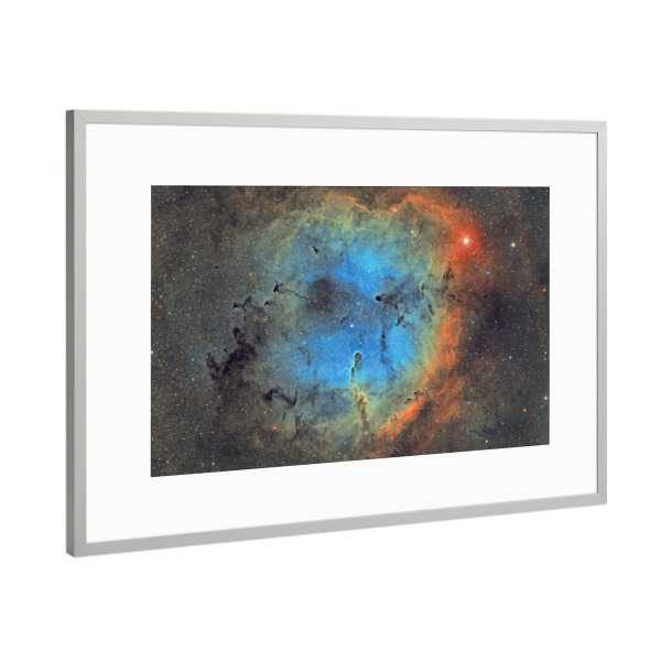 Poster mit Rahmen Silber "Elefantenrüsselnebel in HSO" artboxONE - Galaxy