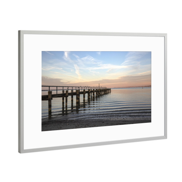 Poster mit Rahmen Silber "Abendstimmung in Travemünde" artboxONE - Reise,Reise / Strand und Meer