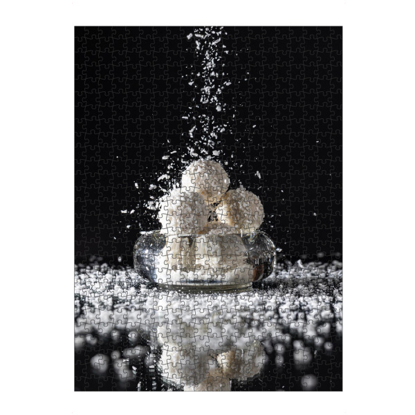 Puzzle Ravensburger "Kokos-Versuchung" artboxONE - Essen & Trinken - Kokos,Raffaelo,Pralinen,Schokolade,Schwarz,Weiß,Essen - Bild kokos