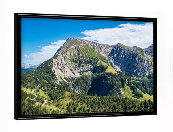 Poster mit schwarzem Rahmen "Bäume, Berg und Himmel" artboxONE - Natur,Reise