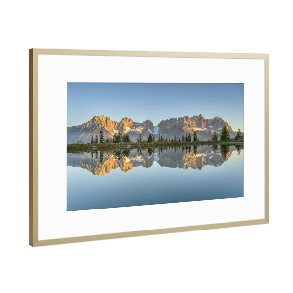 Poster mit Rahmen Gold "Kaisergebirge in Tirol" artboxONE - Natur,Reise,Reise / Länder