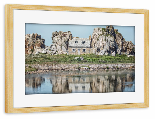 Poster mit Rahmen kiefer "French House" artboxONE - Reise,Architektur,Reise / Strand und Meer,Reise / Länder