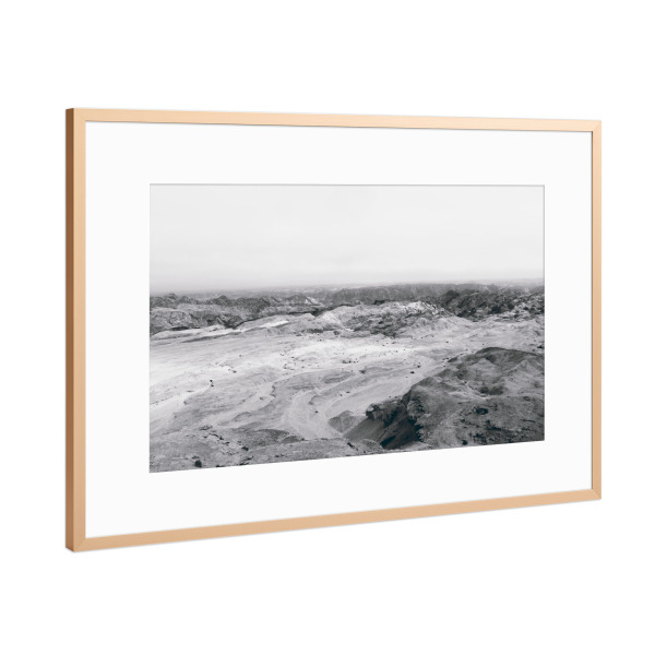 Poster mit Rahmen Kupfer "Namibia Mondlandschaft" artboxONE - Natur,Reise,Schwarzweiß,Reise / Afrika,Reise / Länder