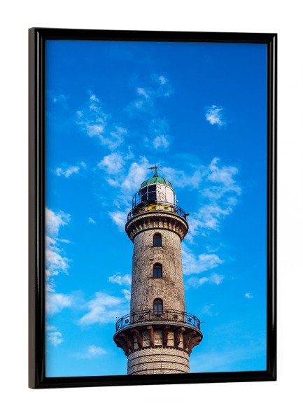 Poster mit schwarzem Rahmen "Leuchtturm, Himmel, Wolken" artboxONE - Reise,Architektur