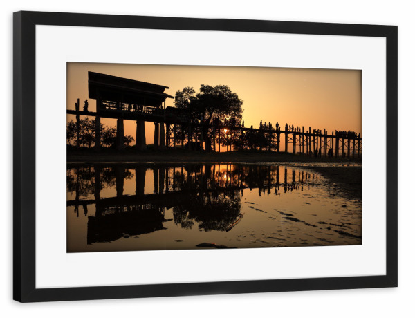 Poster mit Rahmen schwarz "Die U-Bein Brücke" artboxONE - Architektur,Reise / Asien