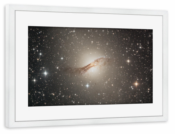 Poster mit Rahmen weiß "Centaurus-A" artboxONE - Galaxy