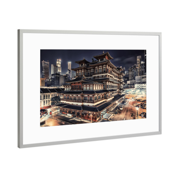 Poster mit Rahmen Silber "Night In Singapore" artboxONE - Städte,Reise,Architektur,Reise / Asien,Städte / Singapur