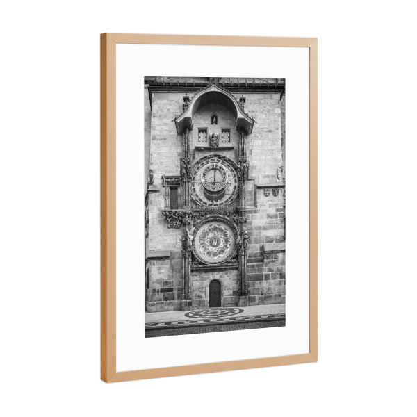 Poster mit Rahmen Kupfer "Prager Rathausuhr schwarz-weiß" artboxONE - Reise,Architektur,Städte / Prag