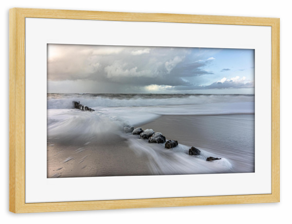 Poster mit Rahmen kiefer "Weiche Wellen auf Sylt" artboxONE - Reise / Strand und Meer