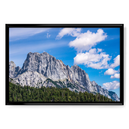 Wolken, Berg und Wald Wolken, Berg und Wald