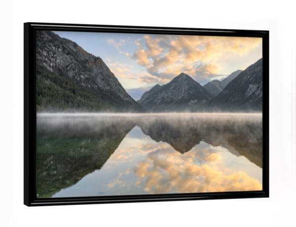 Poster mit schwarzem Rahmen "Heiterwanger See in Tirol" artboxONE - Natur,Reise,Reise / Länder