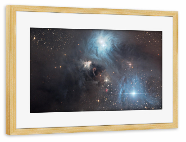 Poster mit Rahmen kiefer "Veränderlicher Nebel" artboxONE - Galaxy - Universum,Astro,Astronomie,Sterne,Nebel,Sternbild,Weltall,Weltraum,Deepsky