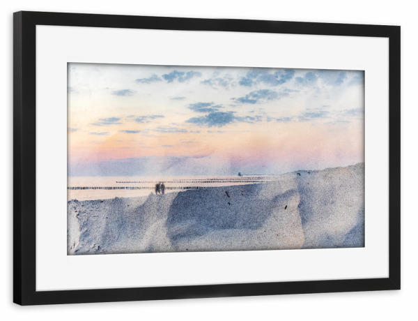 Poster mit Rahmen schwarz "Am Abgrund" artboxONE - Reise / Strand und Meer - Meer,Strand,Wasser,Sand,Mehrfachbelichtung,Sea,Water,Beach,Reise,Travel