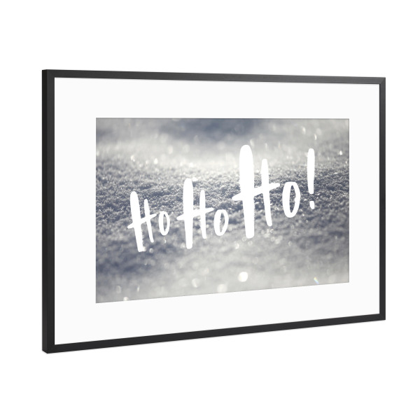 Poster mit Rahmen Schwarz (Metallic) "Es ist Weihnachtszeit, hohoho!" artboxONE - Typografie,Natur,Weihnachten
