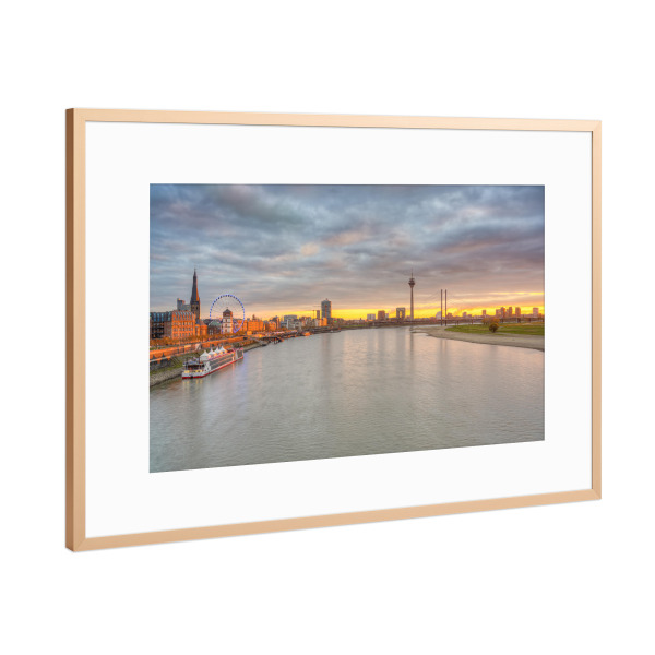 Poster mit Rahmen Kupfer "Skyline Düsseldorf" artboxONE - Reise,Städte / Düsseldorf